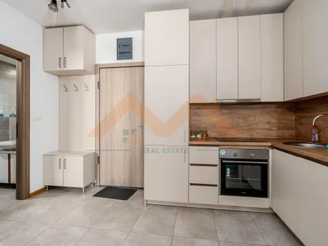 Izdavanje, jednosoban stan, 47m², Momišići, Podgorica - image 3