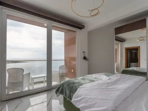 Prodaja, kuća, 513m², Dobre Vode, Bar - image 2