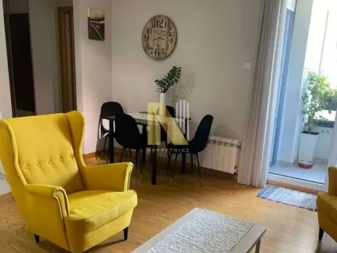 Izdavanje, jednosoban stan, 48m², Centar, Novi Sad - image 2