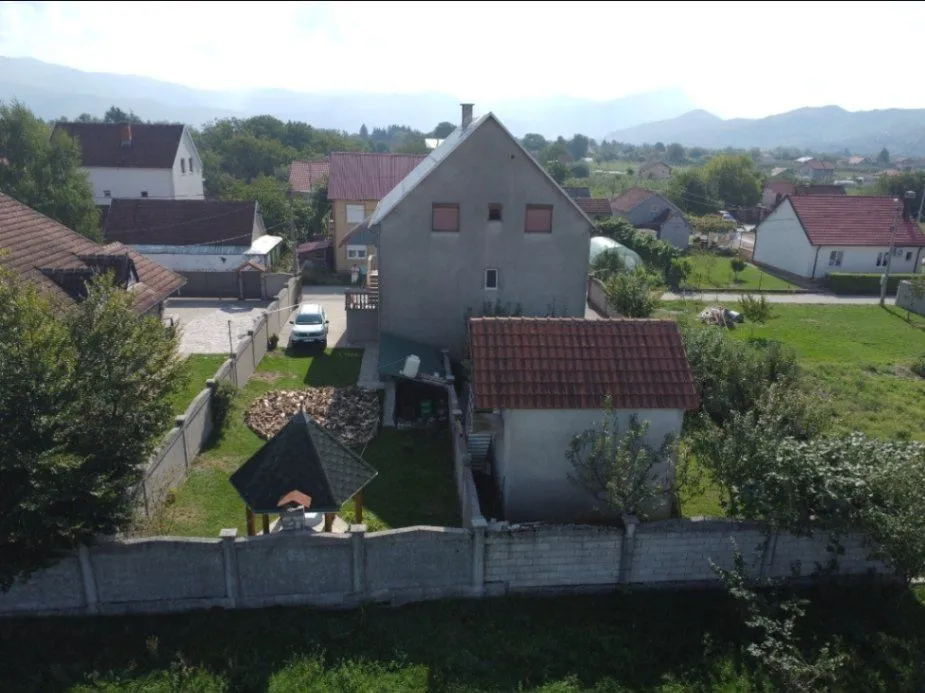 Prodaja, kuća, 236m², Kličevo, Nikšić