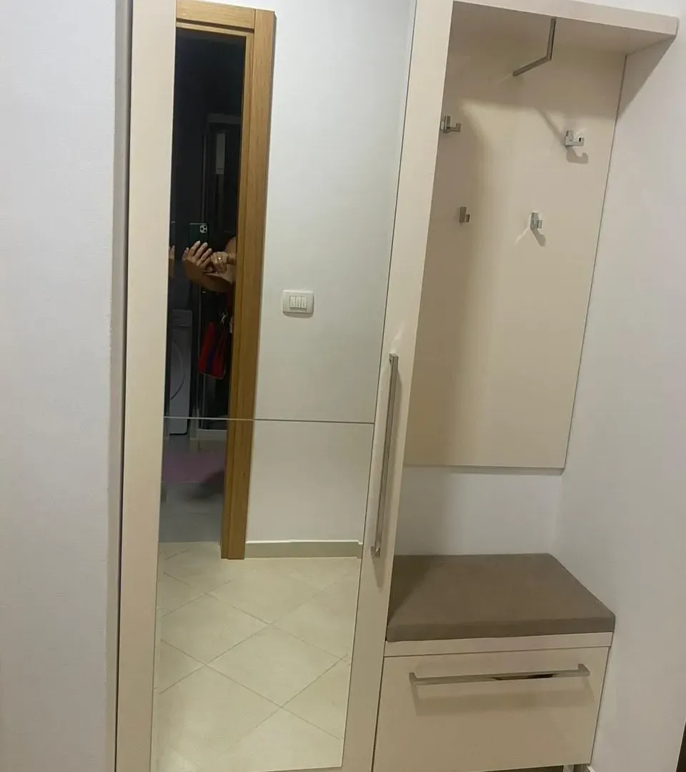 Rent, one bedroom apartment, 55m², Kalimanj, Tivat