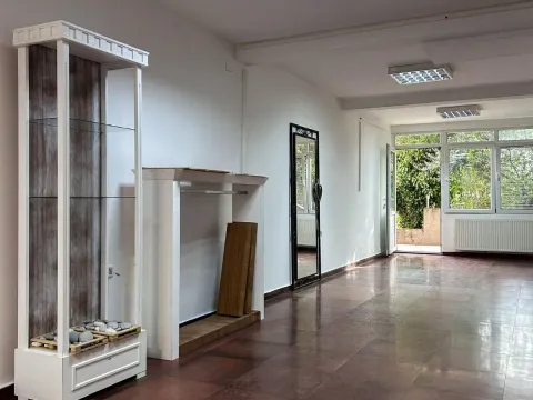 Rent, office space, 81m², Budva, Crna Gora