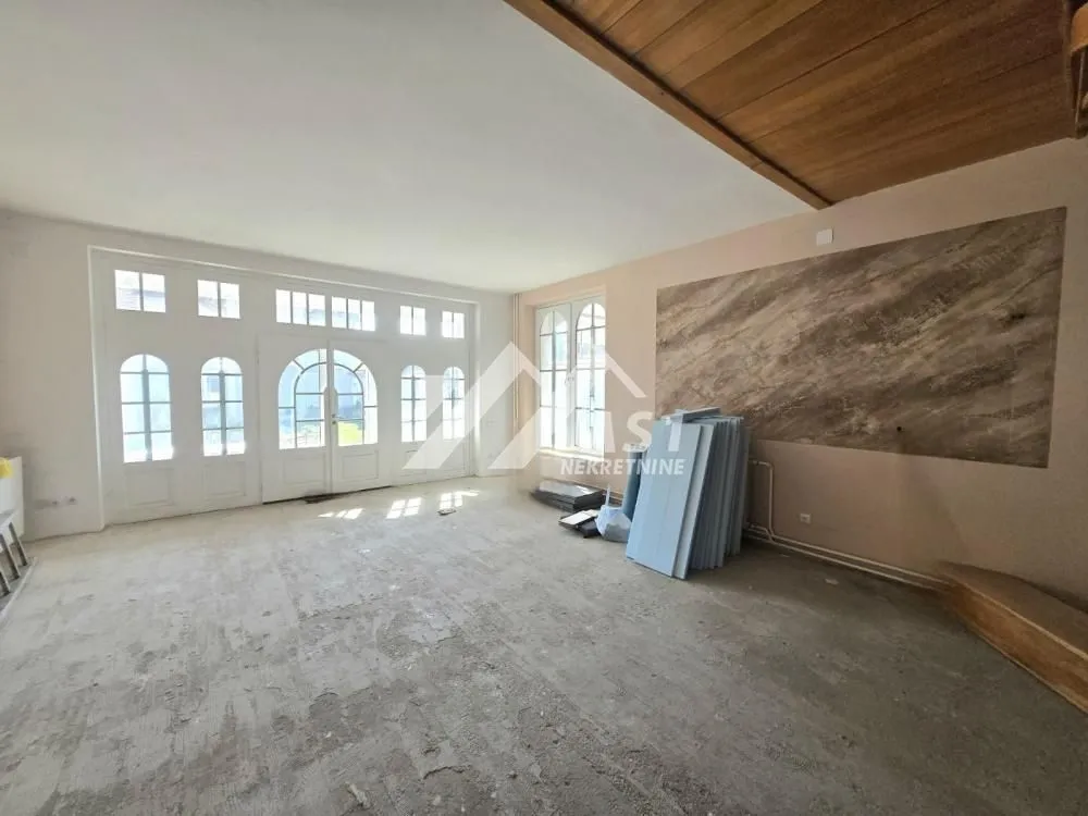 Rent, house, 360m², Telep, Novi Sad Sve Podlokacije