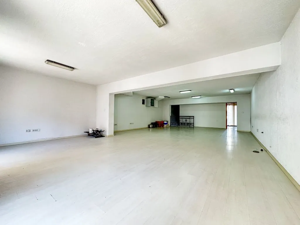 Rent, office space, 172m², City Kvart, Podgorica