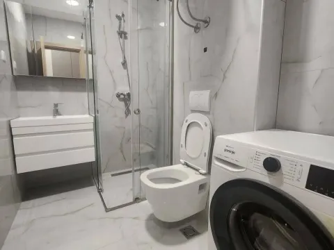 Izdavanje, dvosoban stan, 73m², Lastva Grbaljska, Kotor - image 9