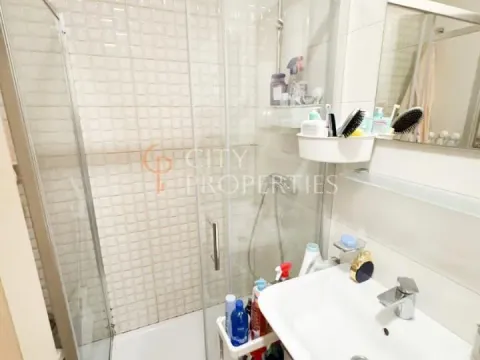 Prodaja, stan, 72m², City Kvart, Podgorica - image 3