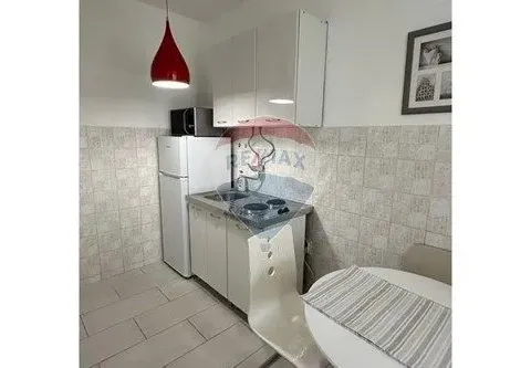 Izdavanje, jednosoban stan, 37m², City Kvart, Podgorica - image 2