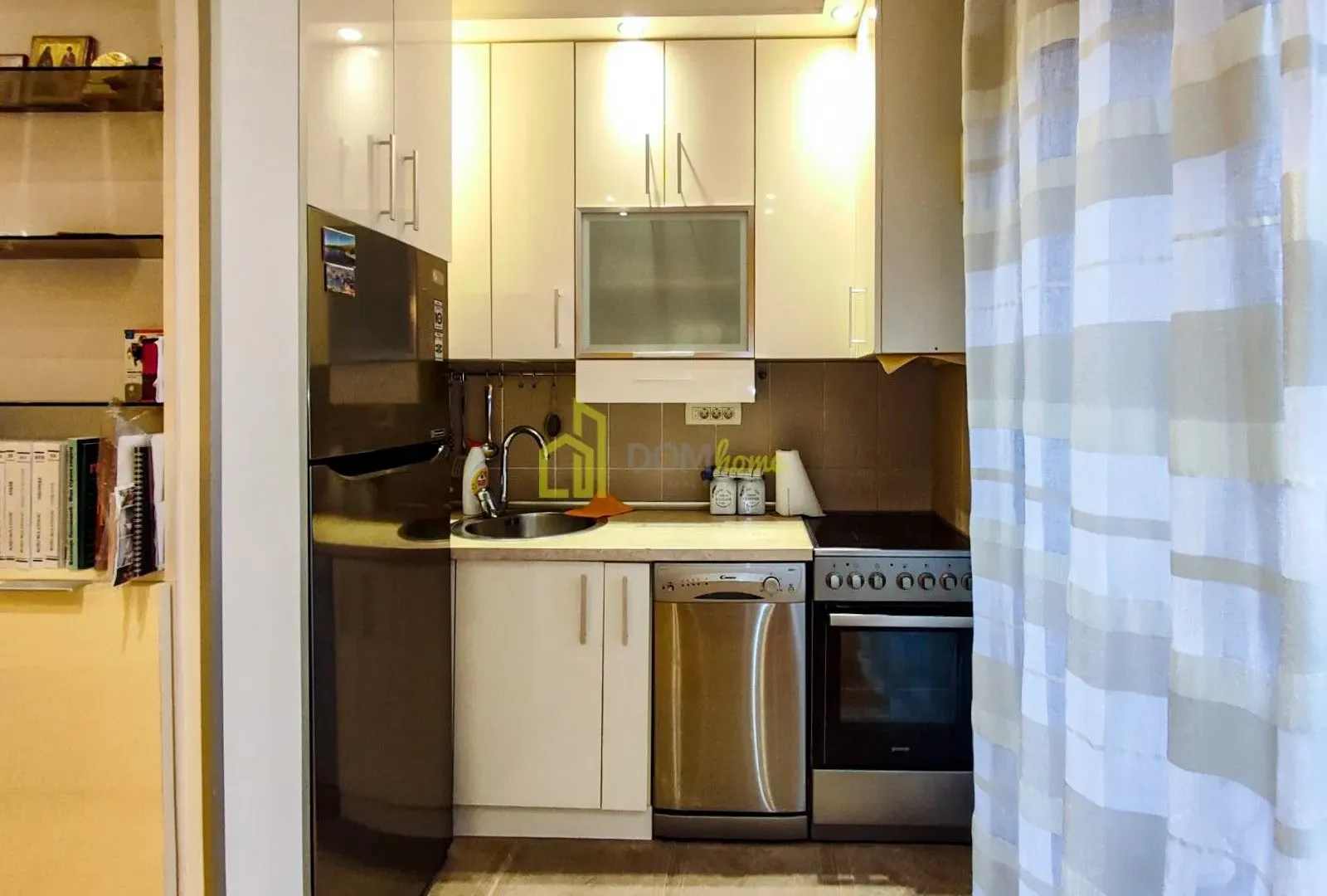 Prodaja, dvosoban stan, 50m², Preko Morače, Podgorica