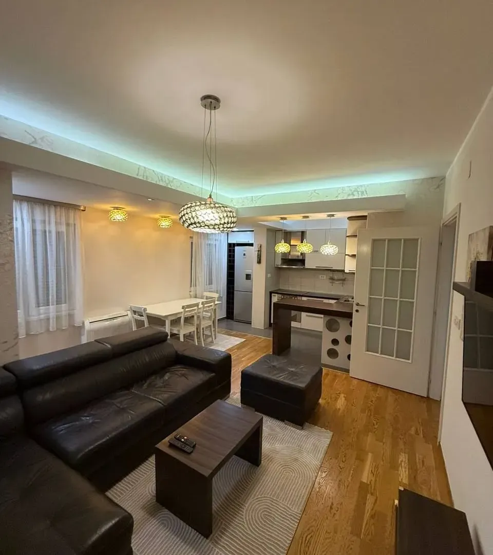 Rent, two bedroom apartment, 72m², City Kvart, Podgorica