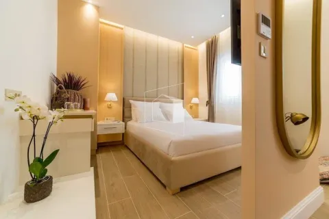 Prodaja, poslovni prostor, 320m², Budva, Crna Gora - image 10