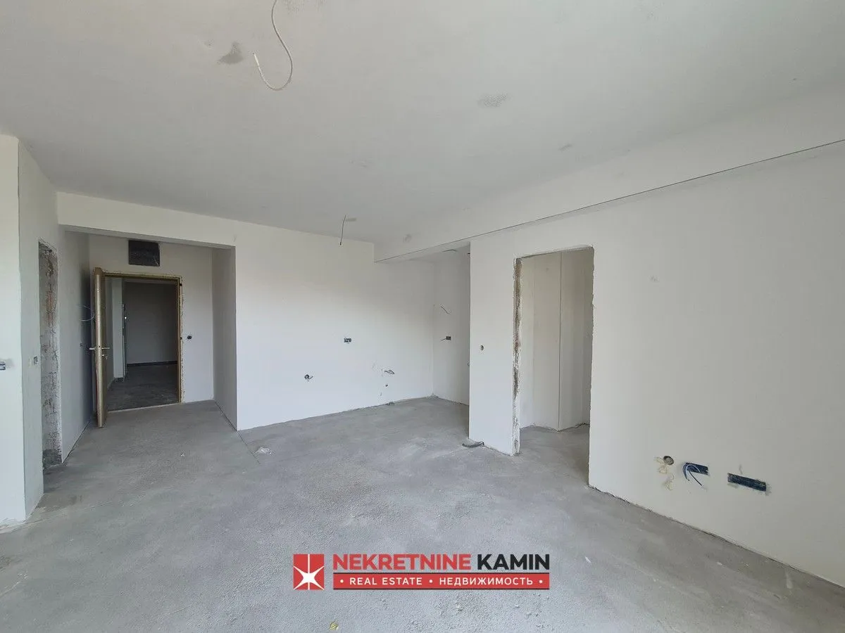 Prodaja, dvosoban stan, 77m², Podkošljun, Budva