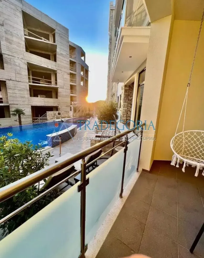 Prodaja, dvosoban stan, 81m², Bečići, Budva