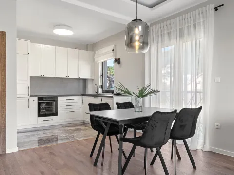 Prodaja, trosoban stan, 81m², Mažina, Tivat - image 9