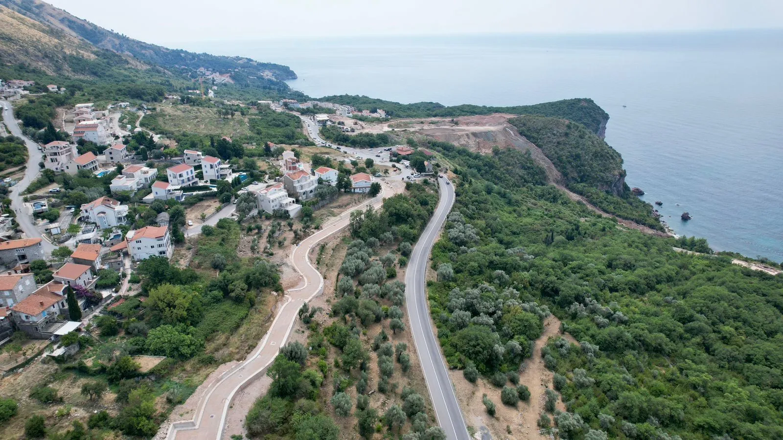 Prodaja, plac, 2682m², Blizikuće, Budva