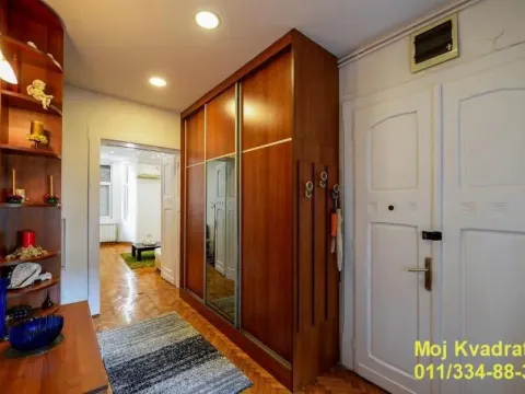 Prodaja, trosoban stan, 86m², Vračar Centar, Vračar Sve Podlokacije - image 16