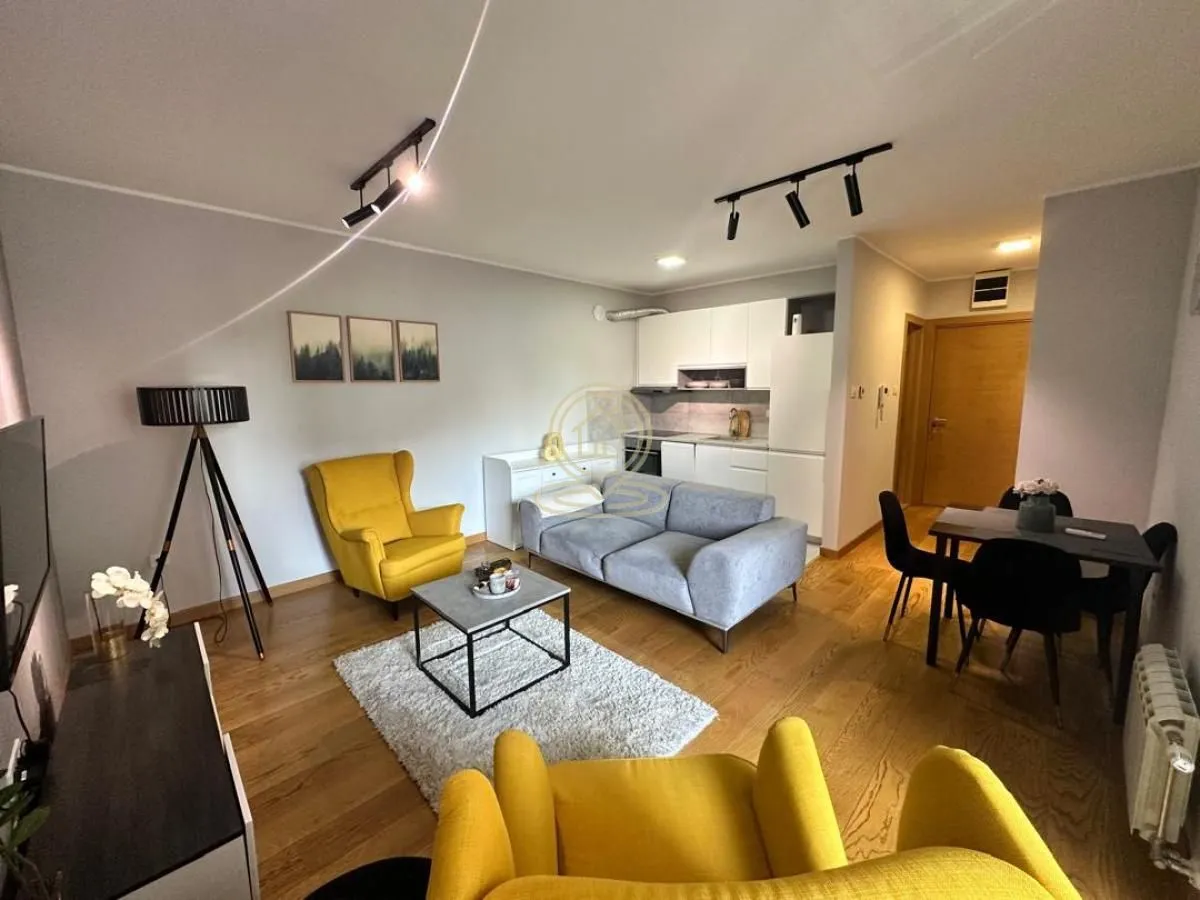 Prodaja, jednosoban stan, 47m², Stari grad, Novi Sad