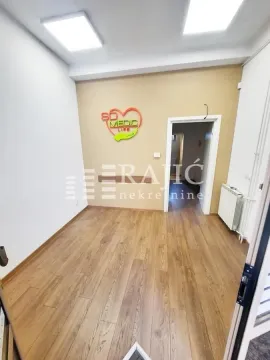 Rent, office space, 55m², Vračar Hram, Vračar Sve Podlokacije - image 6