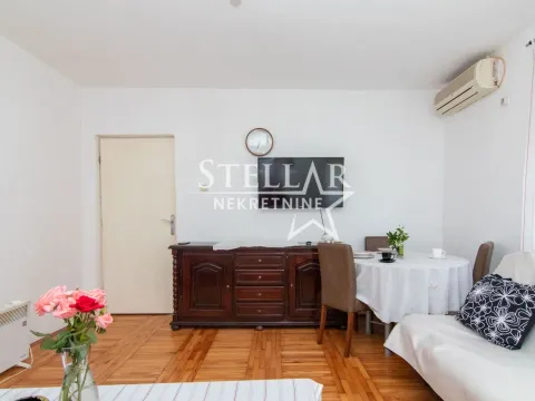 Rent, apartment, 53m², Blok 9, Podgorica - image 3