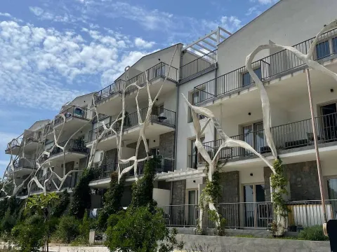 Sale, studio apartment, 25m², Pržno, Budva - image 9