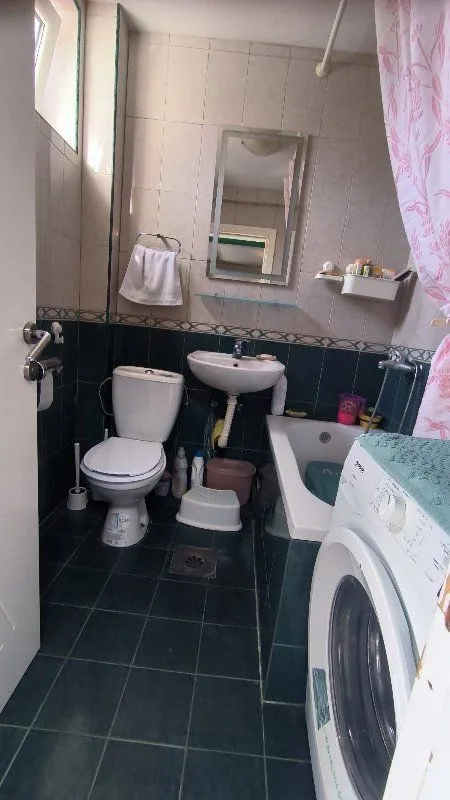 Prodaja, kuća, 274m², Vojvode Vlahovica, Beograd