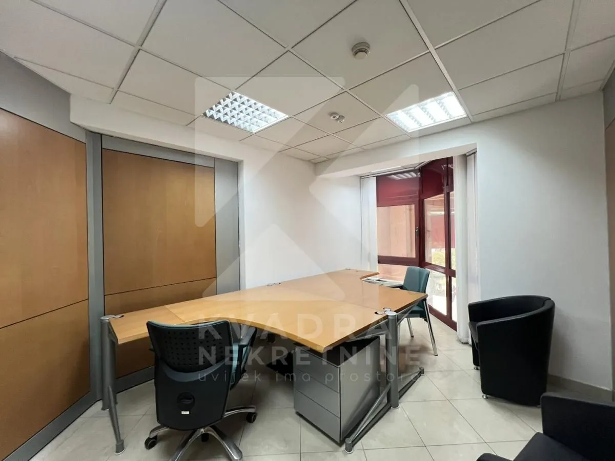 Rent, office space, 412m², Preko Morače, Podgorica