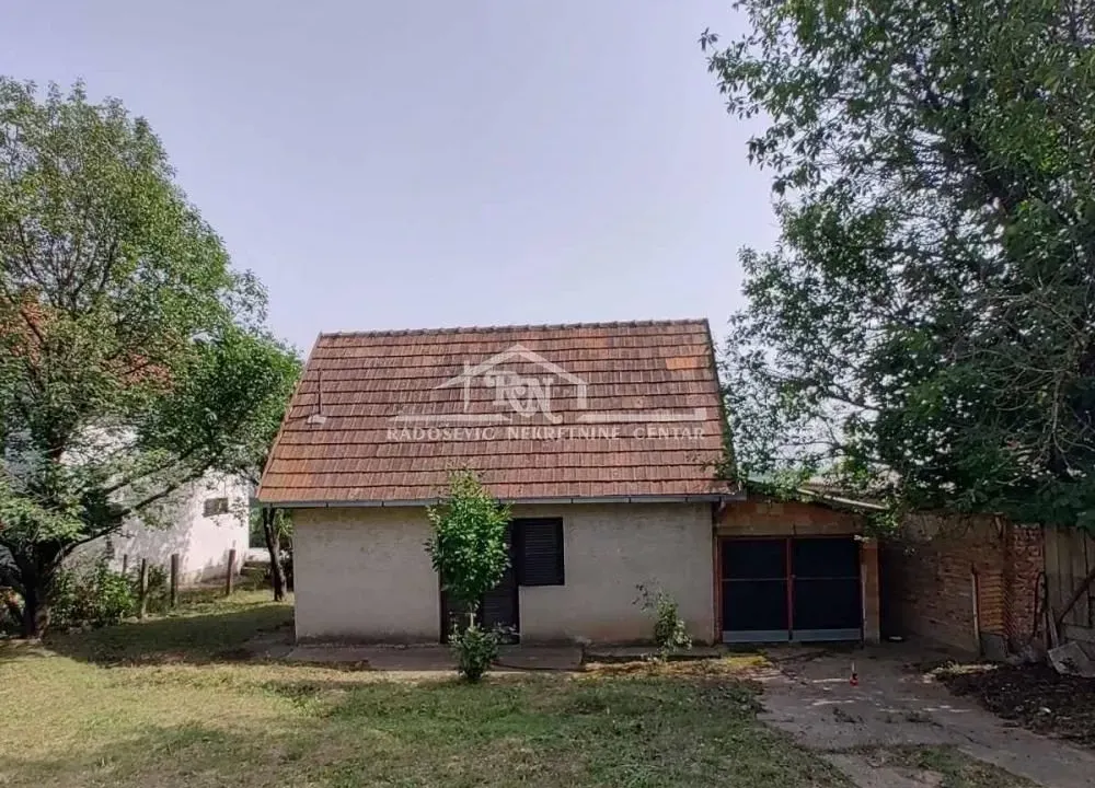 Sale, house, 68m², Maradik, Inđija