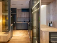 Izdavanje, trosoban stan, 163m², Preko Morače, Podgorica - image 11