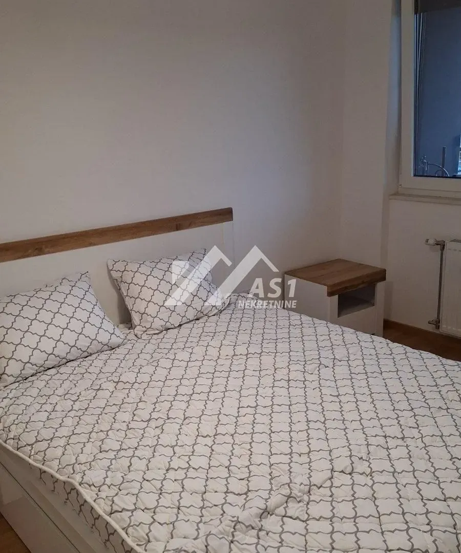 Izdavanje, dvosoban stan, 43m², Liman 2, Novi Sad Sve Podlokacije