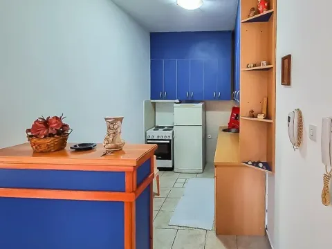 Prodaja, dvosoban stan, 65m², Stari Aerodrom, Podgorica - image 5