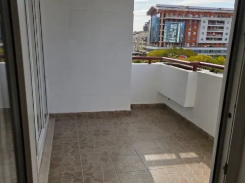 Izdavanje, dvosoban stan, 60m², Preko Morače, Podgorica - image 9