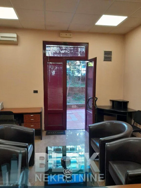 Rent, office space, 35m², Preko Morače, Podgorica