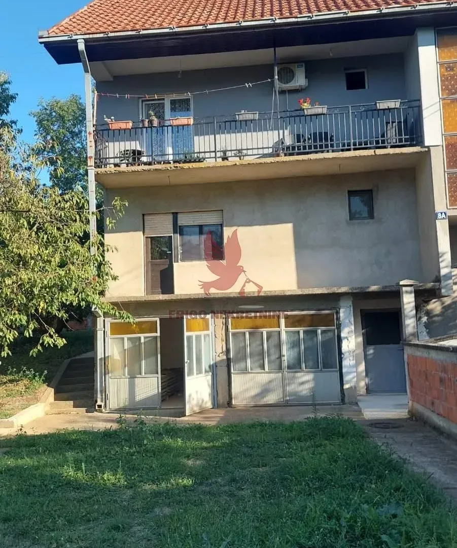 Sale, house, 150m², Mladenovac, Beograd