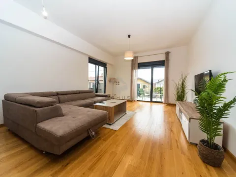 Izdavanje, jednosoban stan, 63m², Zabjelo, Podgorica - image 1