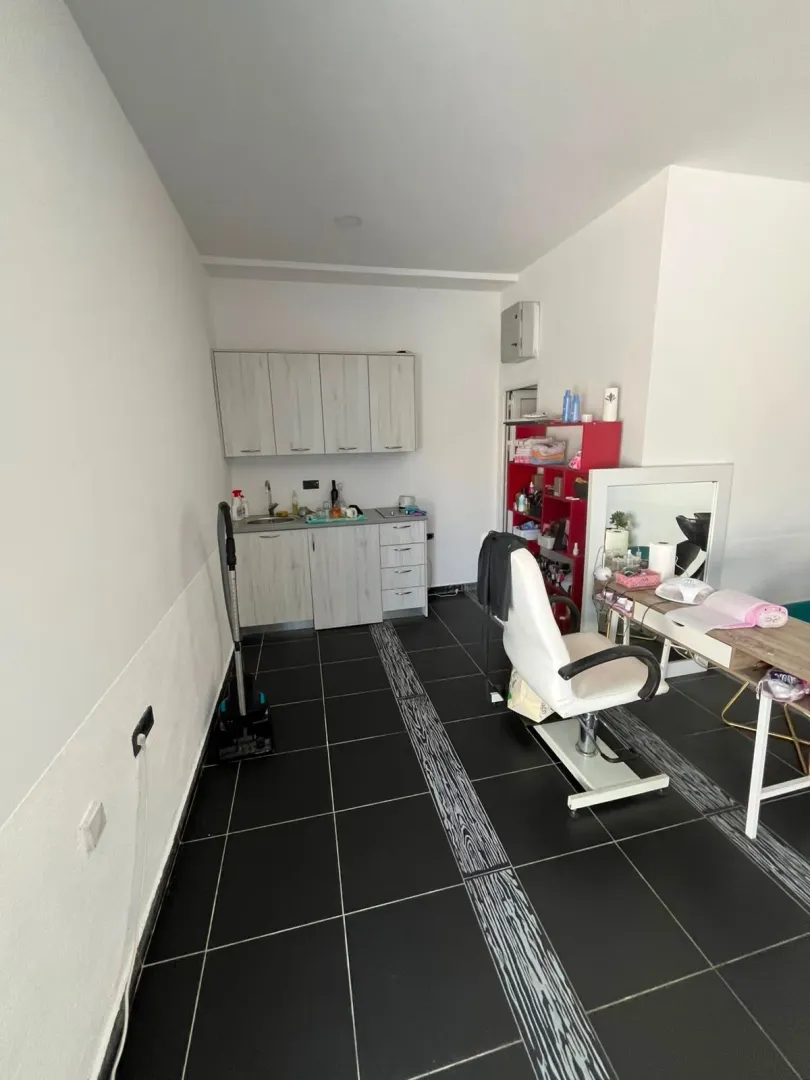 Sale, office space, 32m², Zabjelo, Podgorica