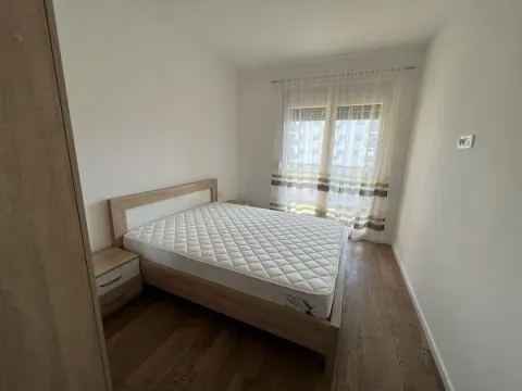 Rent, one bedroom apartment, 44m², Pobrežje, Podgorica - image 8