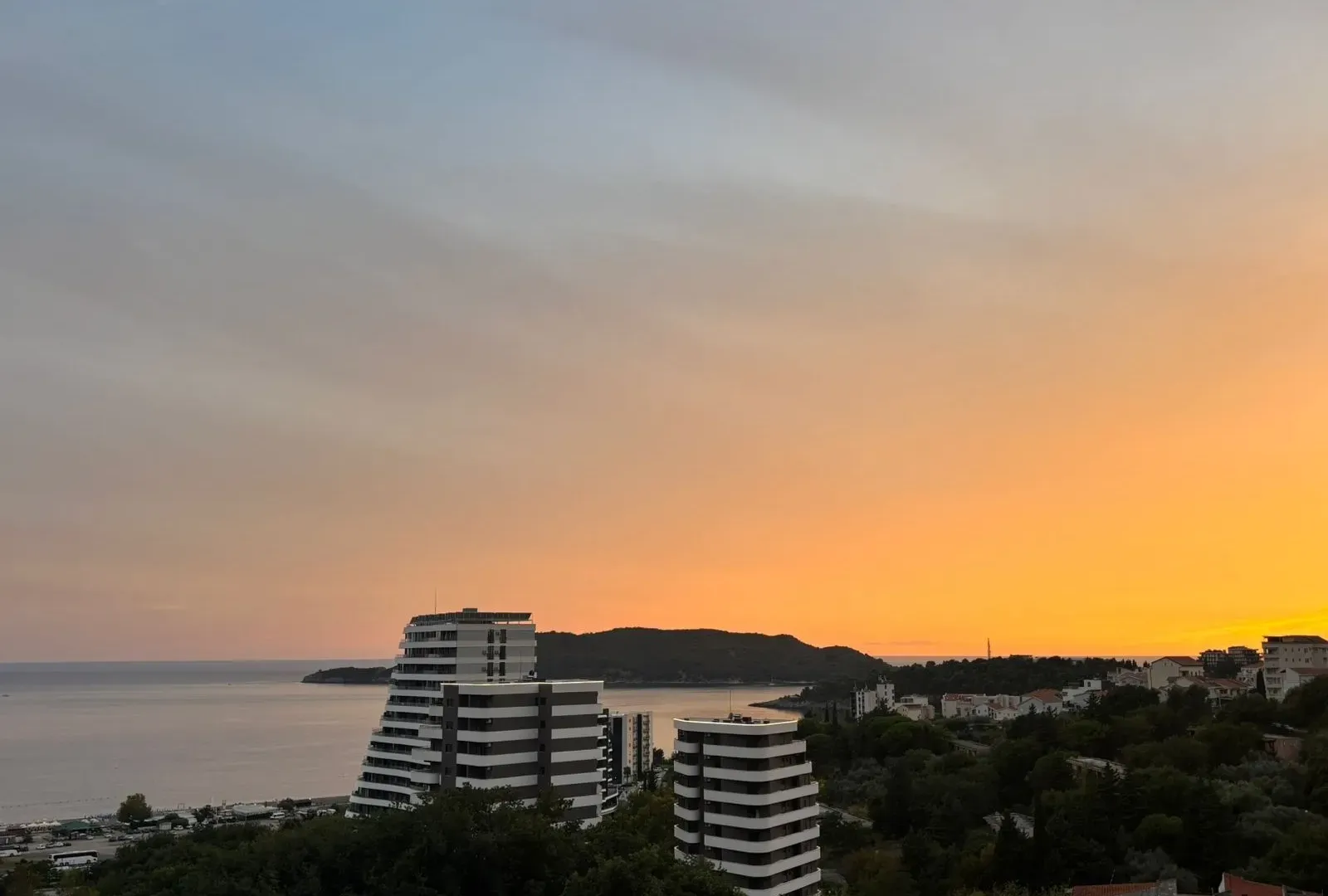 Sale, two bedroom apartment, 49m², Bečići, Budva