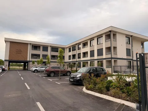 Daily-rent, studio apartment, 35m², Donja Gorica, Podgorica - image 2