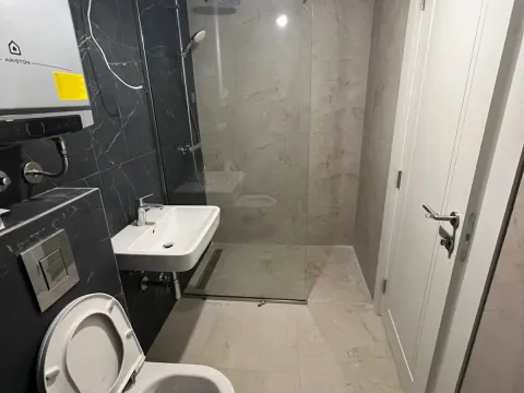 Prodaja, jednosoban stan, 52m², Tološka šuma, Podgorica - image 5