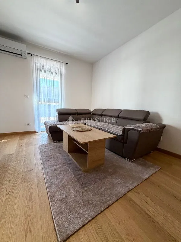 Rent, one bedroom apartment, 47m², City Kvart, Podgorica