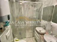 Izdavanje, dvosoban stan, 100m², Kod Capital Plaze, Podgorica - image 12