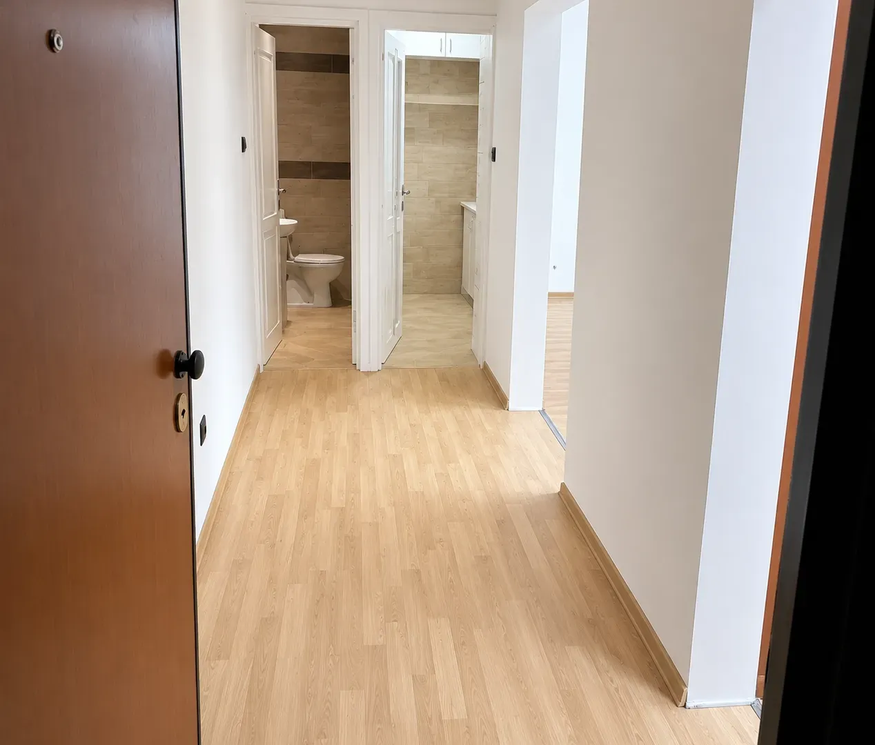 Rent, office space, 55m², Stari Grad Kotor, Kotor