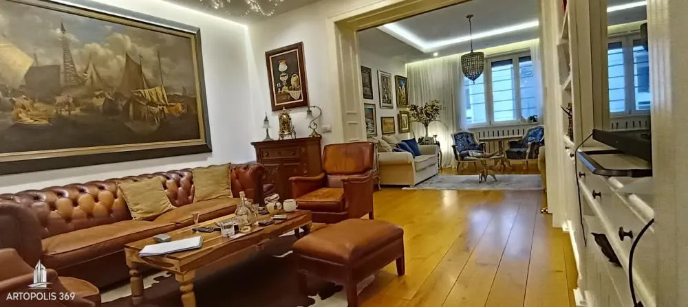 Sale, three bedroom apartment, 95m², Stari Grad, Beograd