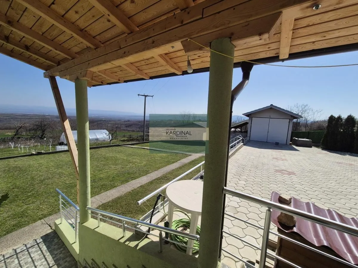 Prodaja, kuća, 128m², Crnče, Jagodina