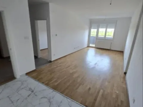 Prodaja, četvorosoban stan, 95m², Avijatičarsko naselje, Novi Sad Sve Podlokacije - image 4