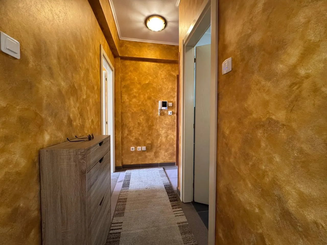 Rent, one bedroom apartment, 40m², Centar, Budva