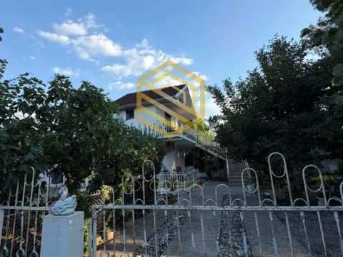 Rent, two bedroom apartment, 80m², Pobrežje, Podgorica - image 2
