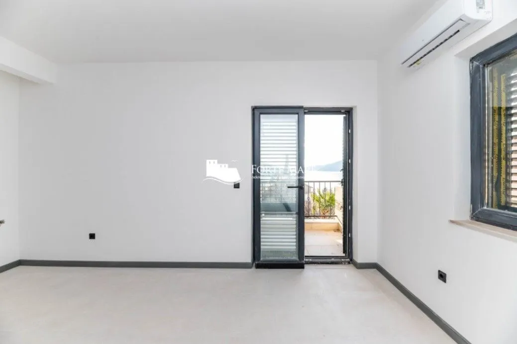 Prodaja, jednosoban stan, 38m², Kumbor, Herceg Novi