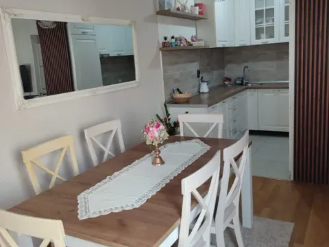 Rent, two bedroom apartment, 65m², Gintaš, Podgorica - image 3