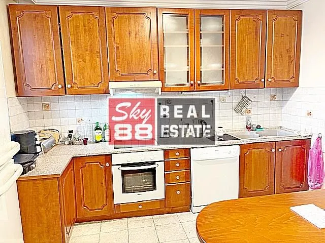Rent, four bedroom apartment, 120m², Savski Venac, Beograd