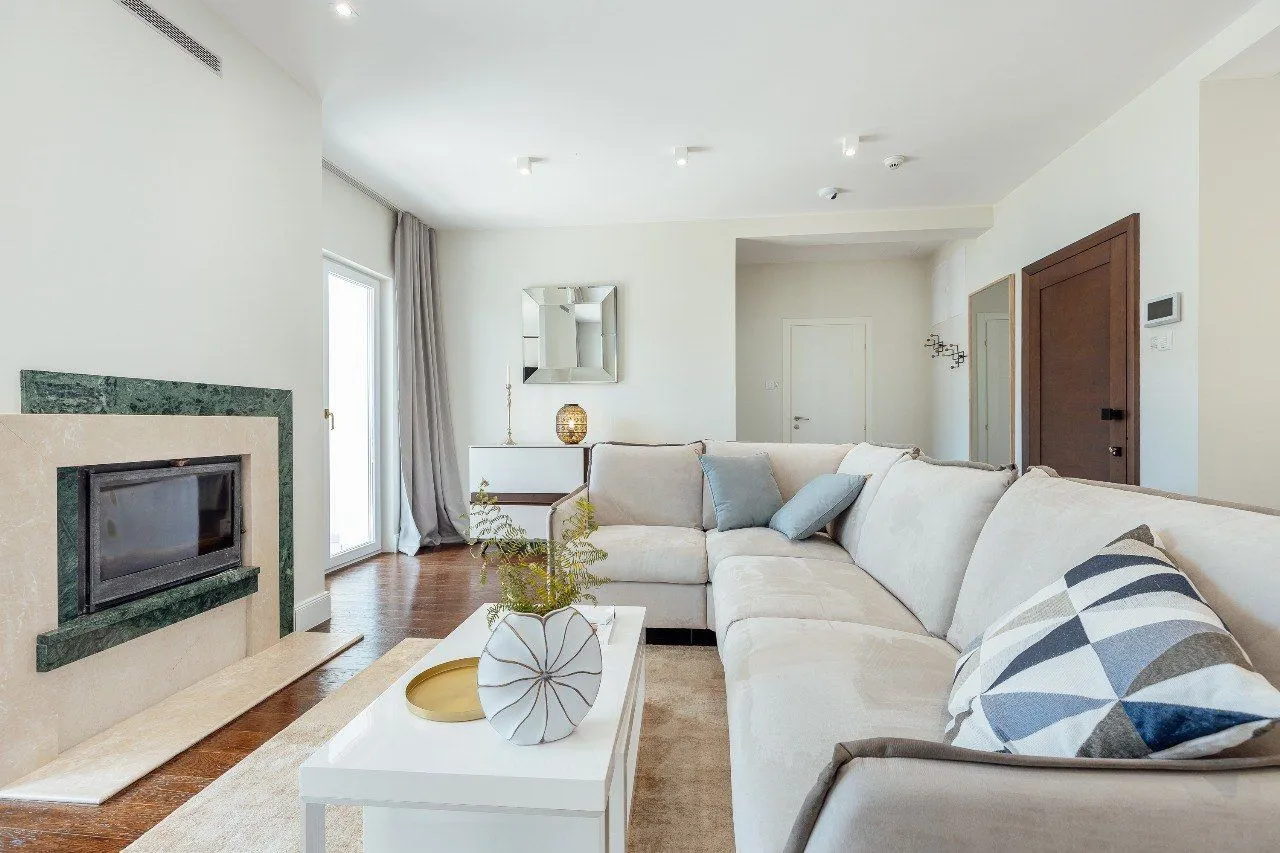Prodaja, trosoban stan, 226m², Đenovići, Herceg Novi